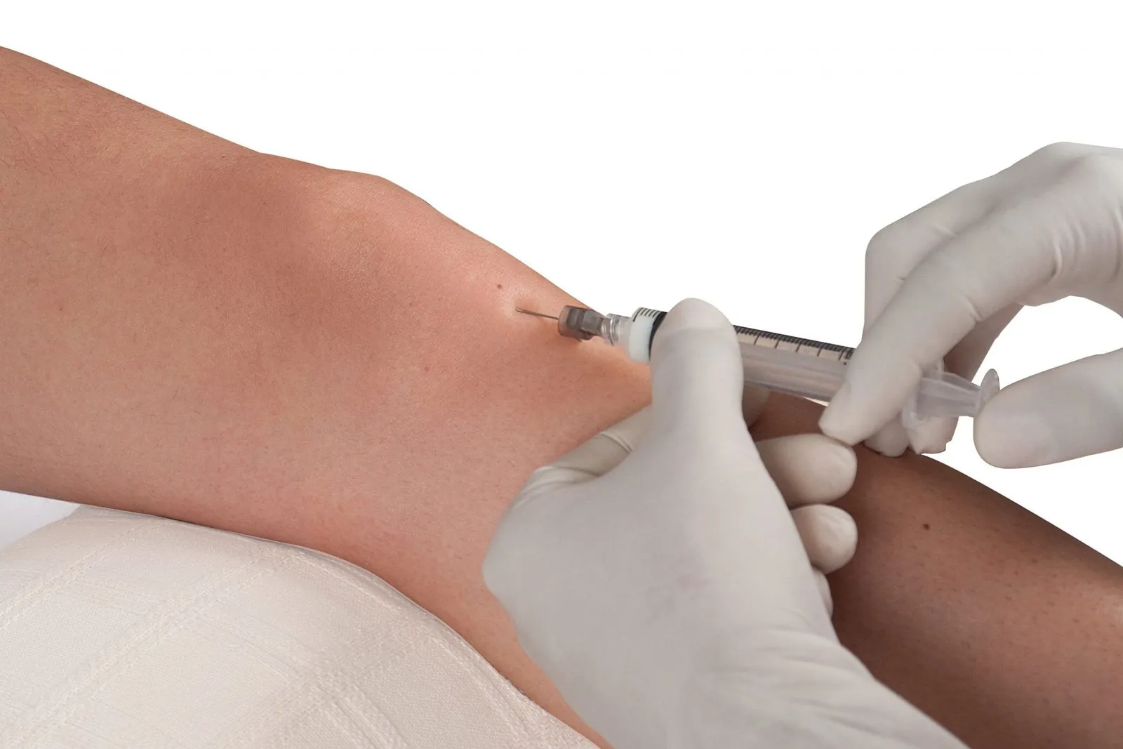 Joint injection during orthopedic treatment